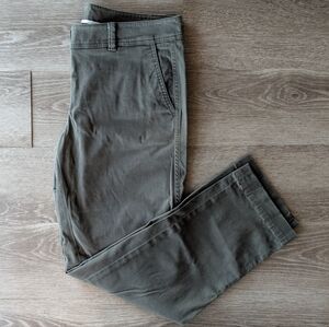 Talbots Women's Olive Cropped Pants